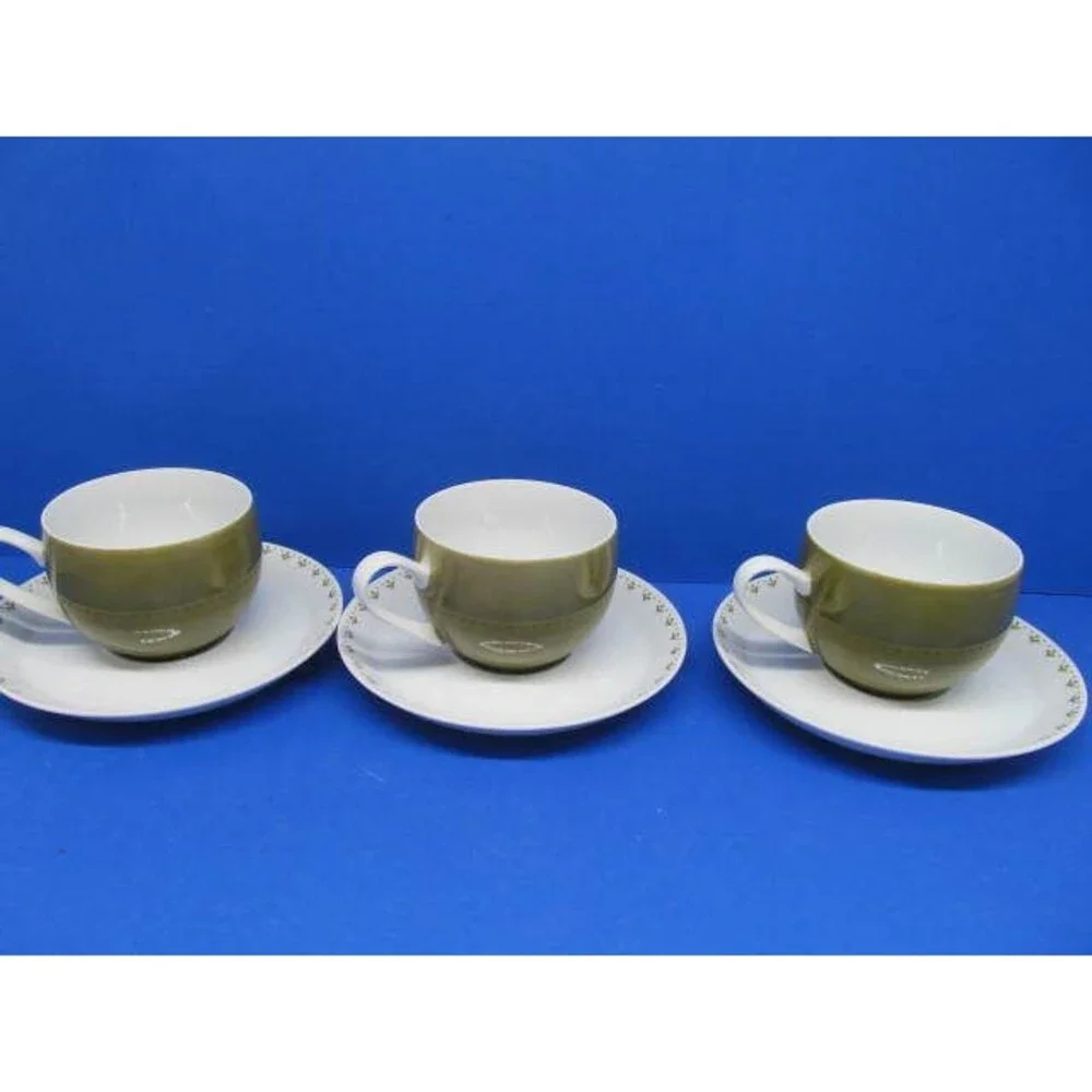 Mikasa  Pivotal La Ronde Green Cups And Saucers Set of 3